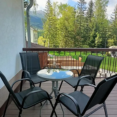 Πανσιόν Monali 3*